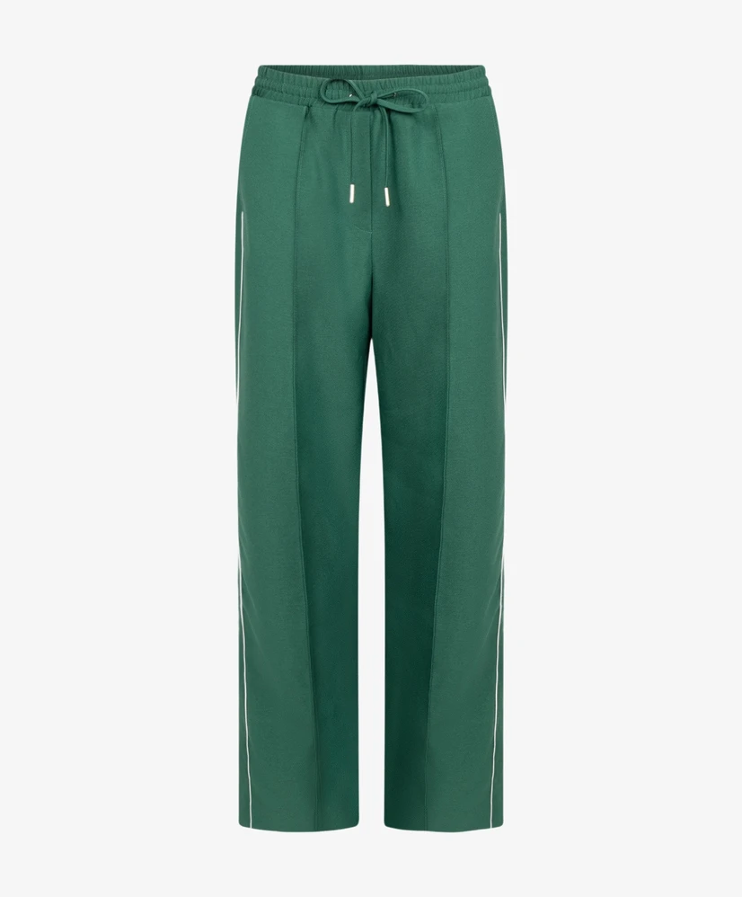 Aaiko Broek Esila