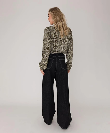 Anna Blouse Animal Print