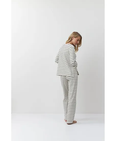 Aruelle Lounge Set Justine