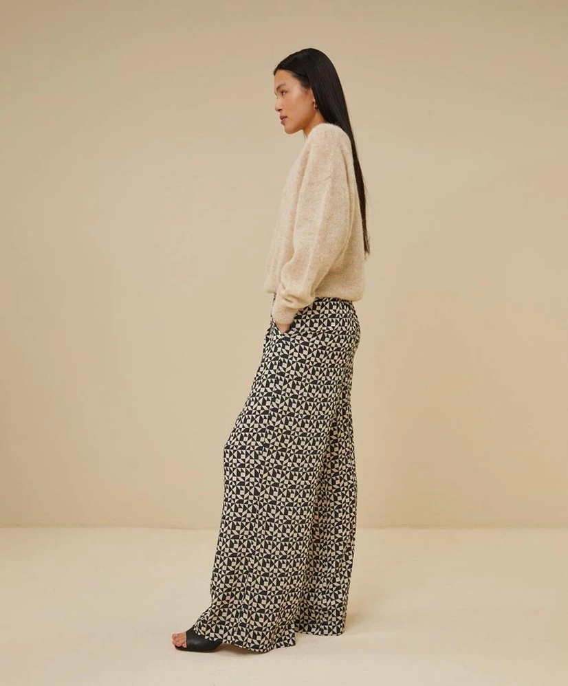 by-bar Broek Mara