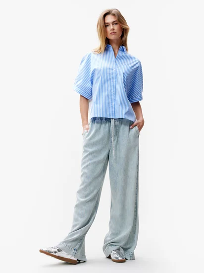 Catwalk Junkie Blouse Graphic
