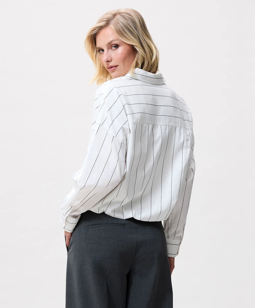 Catwalk Junkie Blouse Tuck In