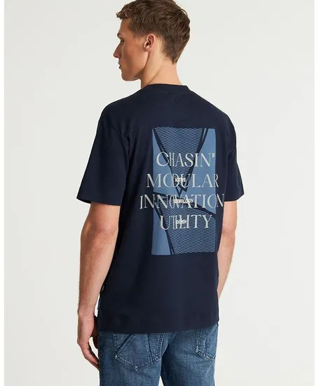 Chasin' T-shirt Ember