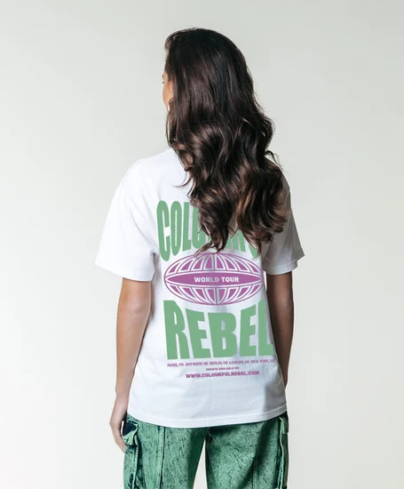 Colourful Rebel T-shirt Globe