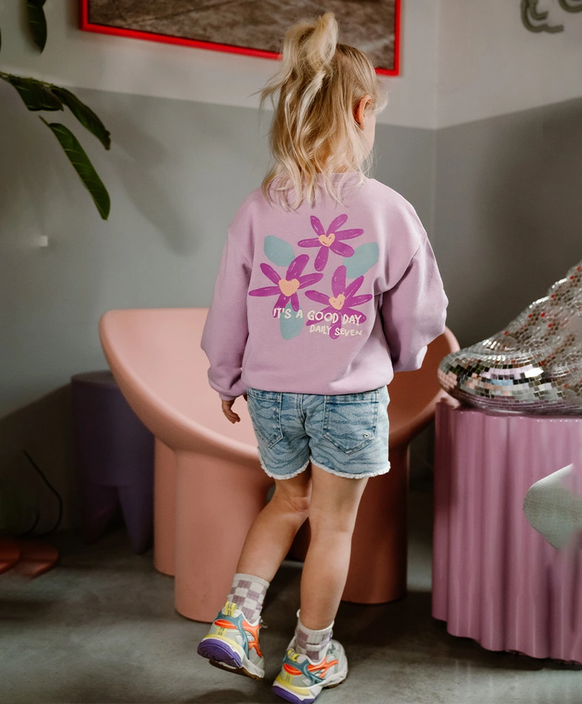 Daily7 Short Printed