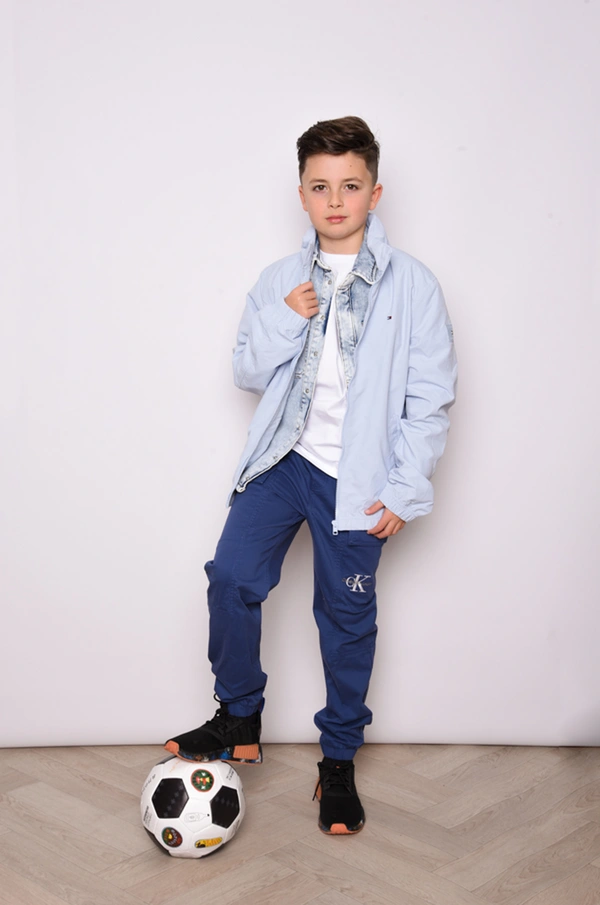 DENIM & GOALS