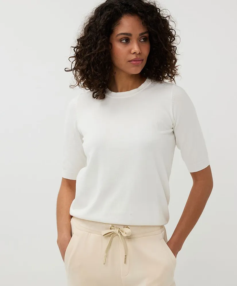 EsQualo Trui Button Back