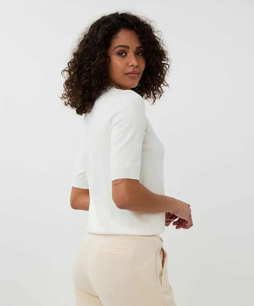 EsQualo Trui Button Back
