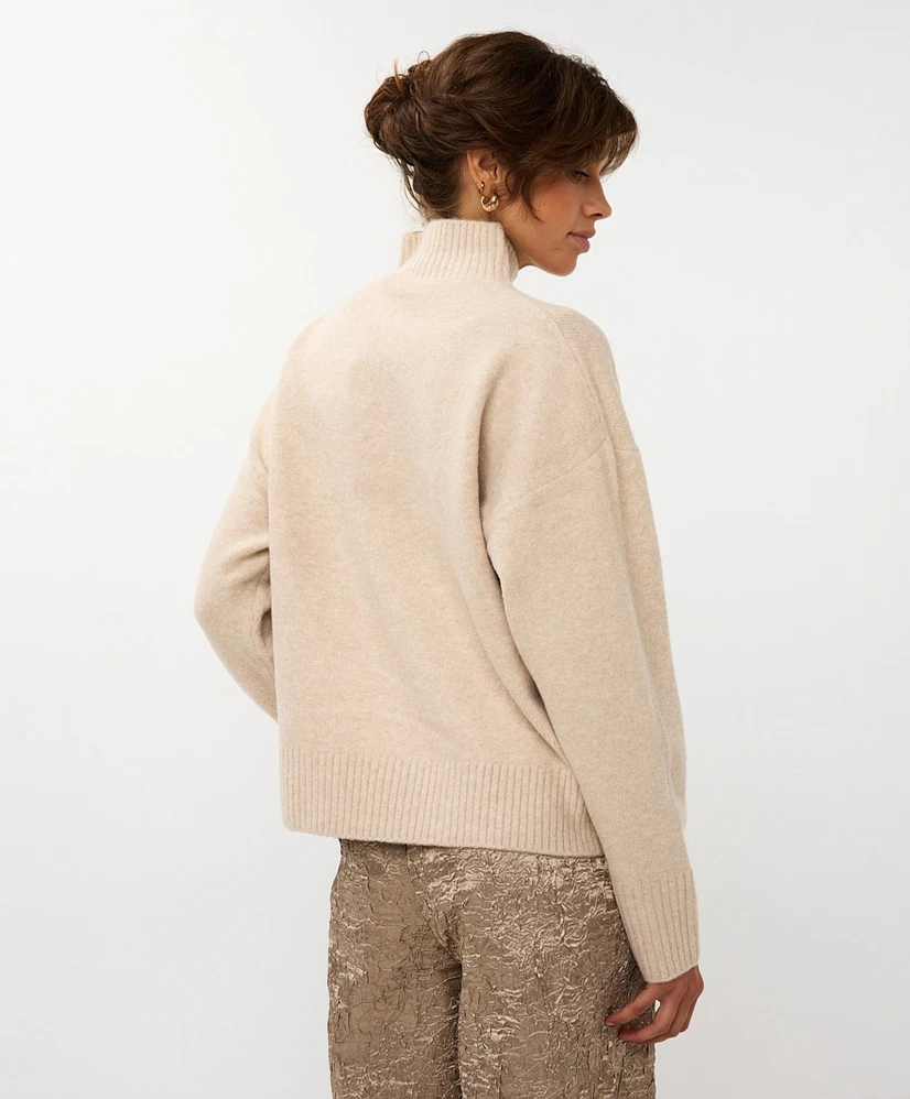 EsQualo Trui Shoulder Buttons