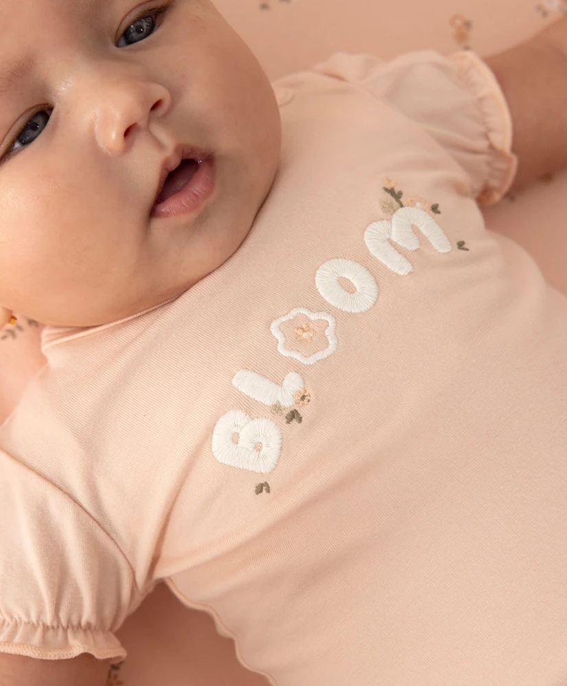 FEETJE T-shirt Bloom With Love