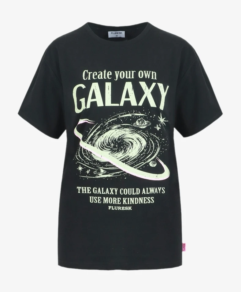 FLURESK T-shirt Moira