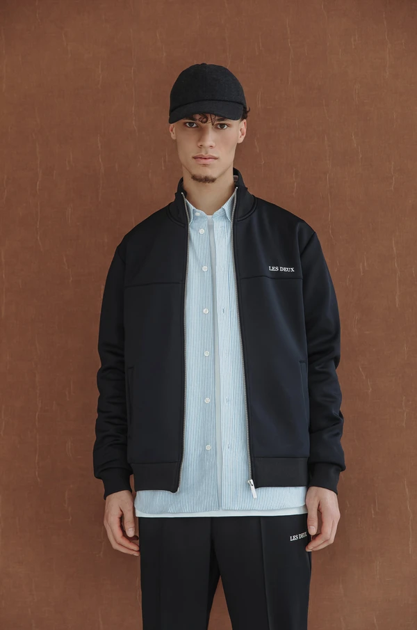 FRESH STREETSTYLE