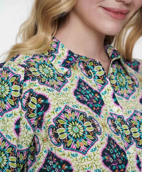 Geisha Blouse Allover Print