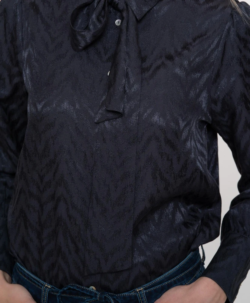 Geisha Blouse Bow