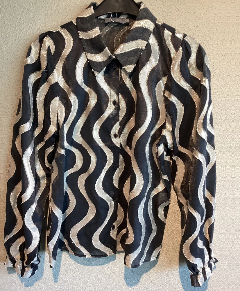 Geisha Blouse Wavy Print