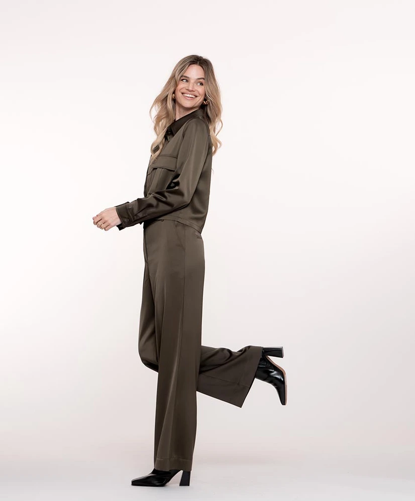 Geisha Pantalon Shiny