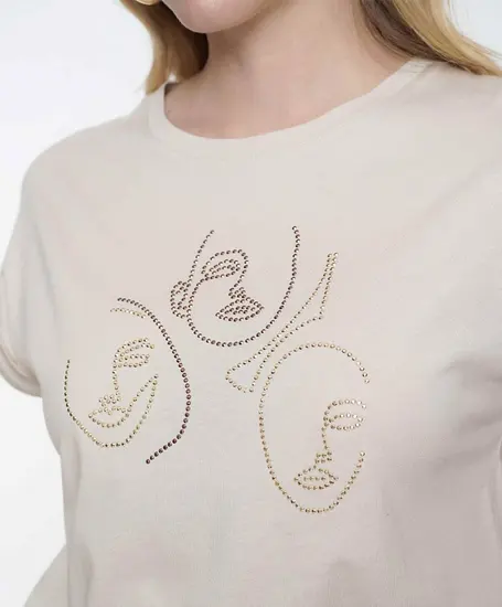 Geisha T-shirt Faces Studs