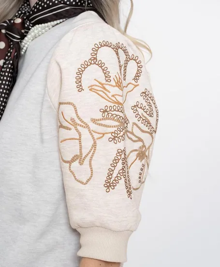 Geisha Trui Embroidery