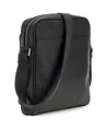 Guess Crossbodytas Leer