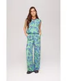 Harper & Yve Broek Holly