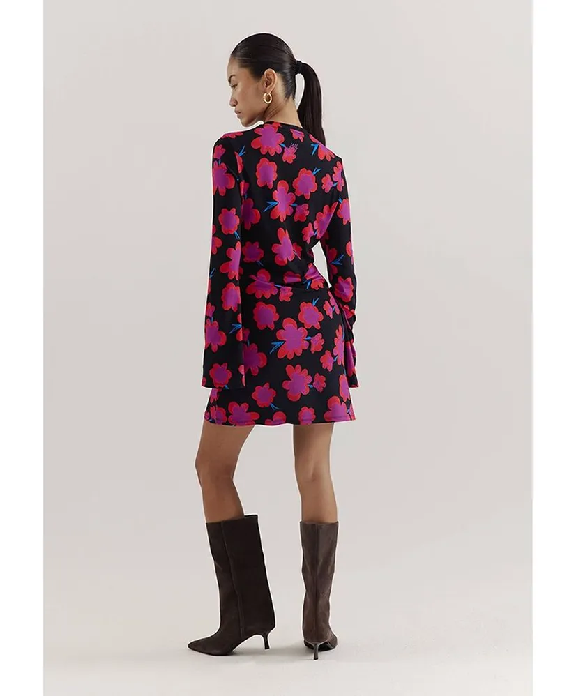 Harper & Yve Jurk Jolie