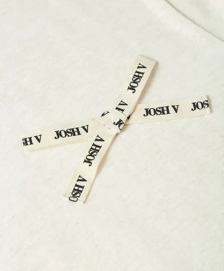 JOSH V T-shirt Dorie Bow