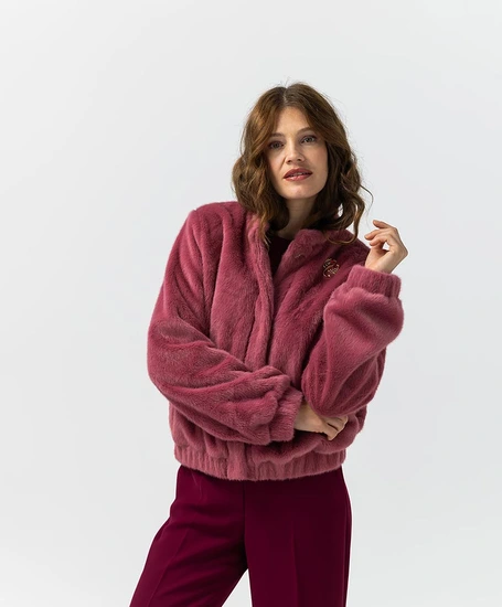 LabeL DOT Jas Daphne