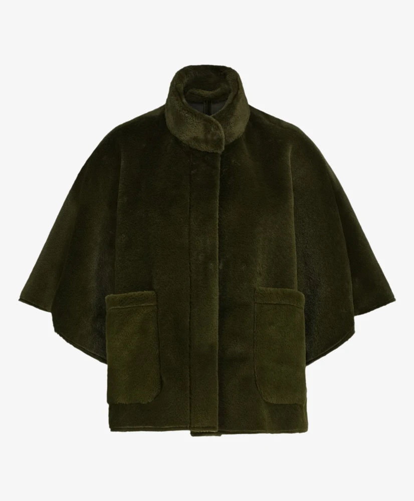 LabeL DOT Poncho Dana