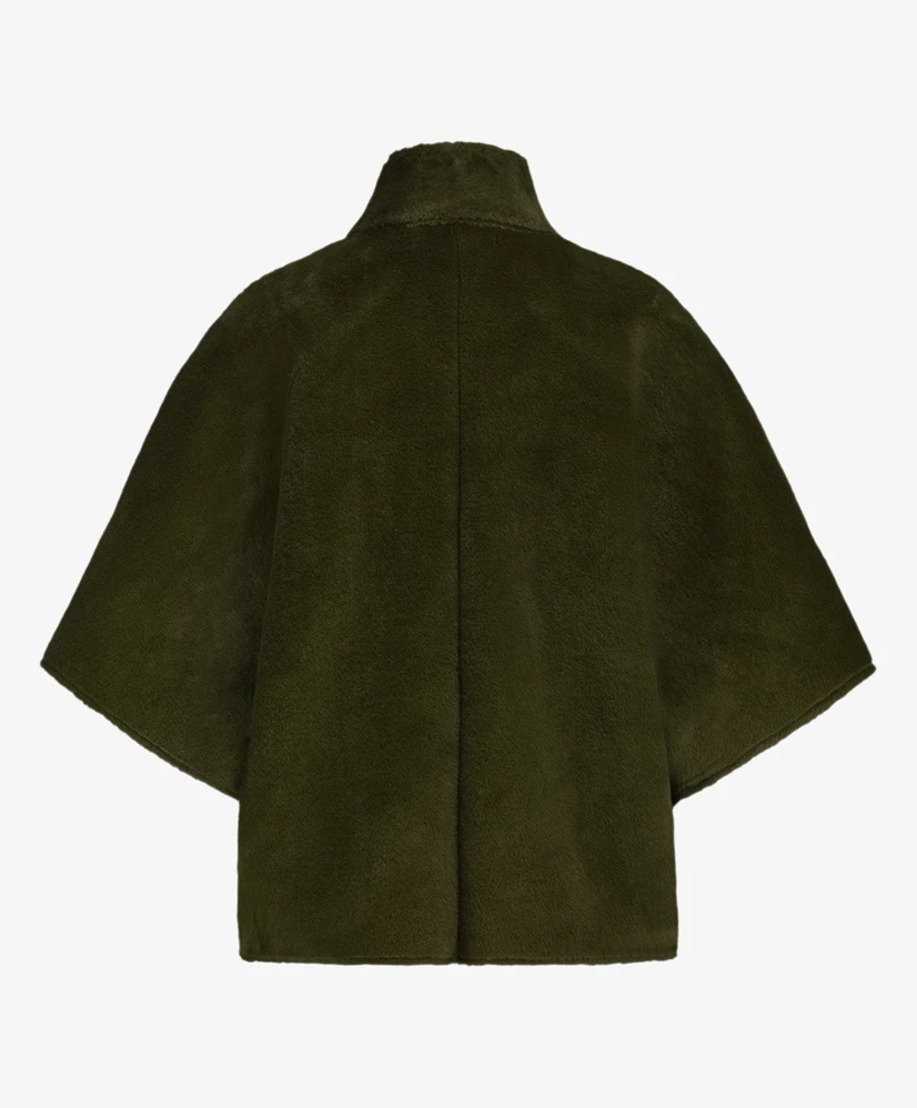 LabeL DOT Poncho Dana