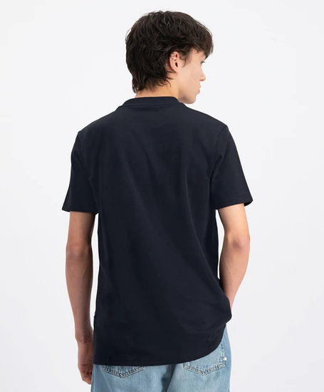 LAW OF THE SEA T-shirt Outcrop