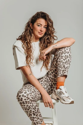 LEOPARD LOUNGE