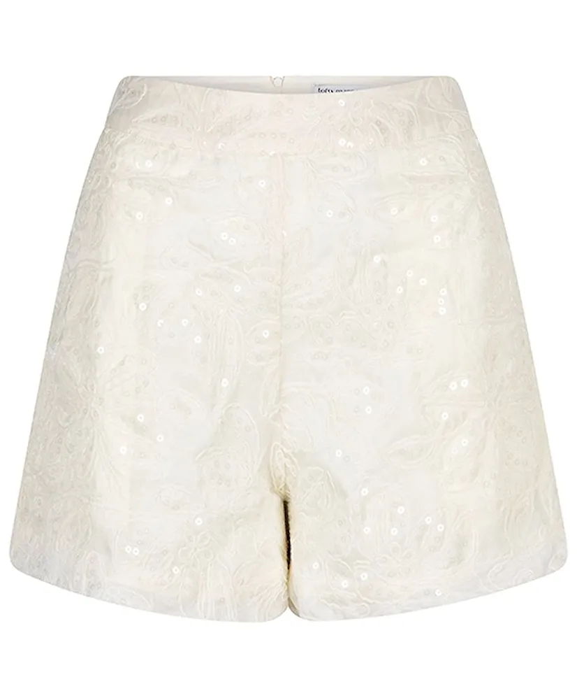 Lofty Manner Short Candice