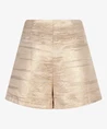 Lofty Manner Short Suzie