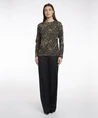 Long sleeve top with gathering at shoulder