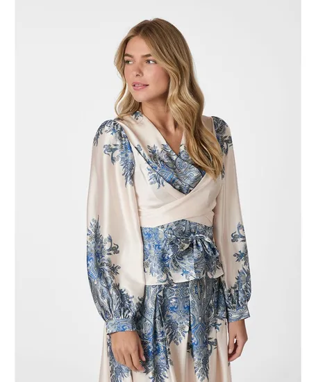 Neo Noir Blouse Rista