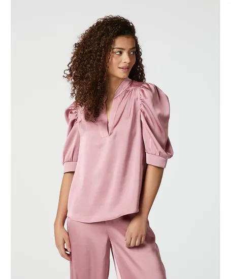 Neo Noir Blouse Roella
