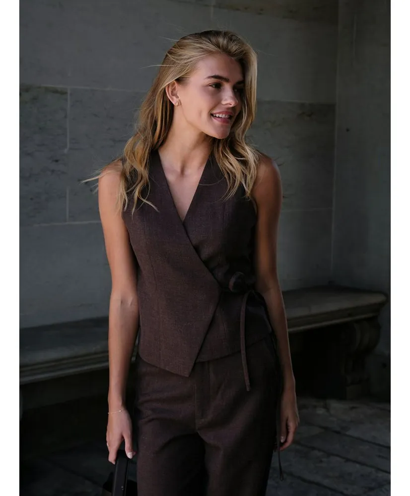 Neo Noir Gilet Samara