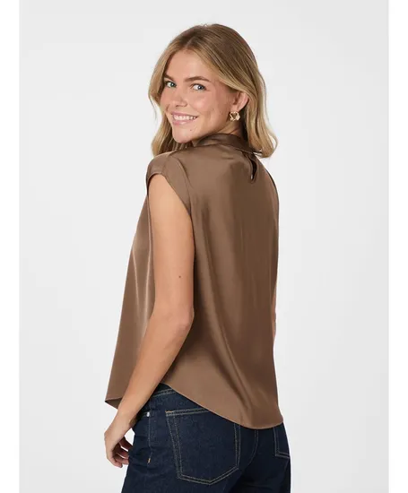 Neo Noir Top Fleur Drapy Satin