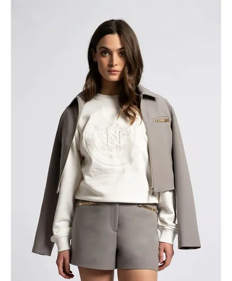 NIKKIE Short Lorci