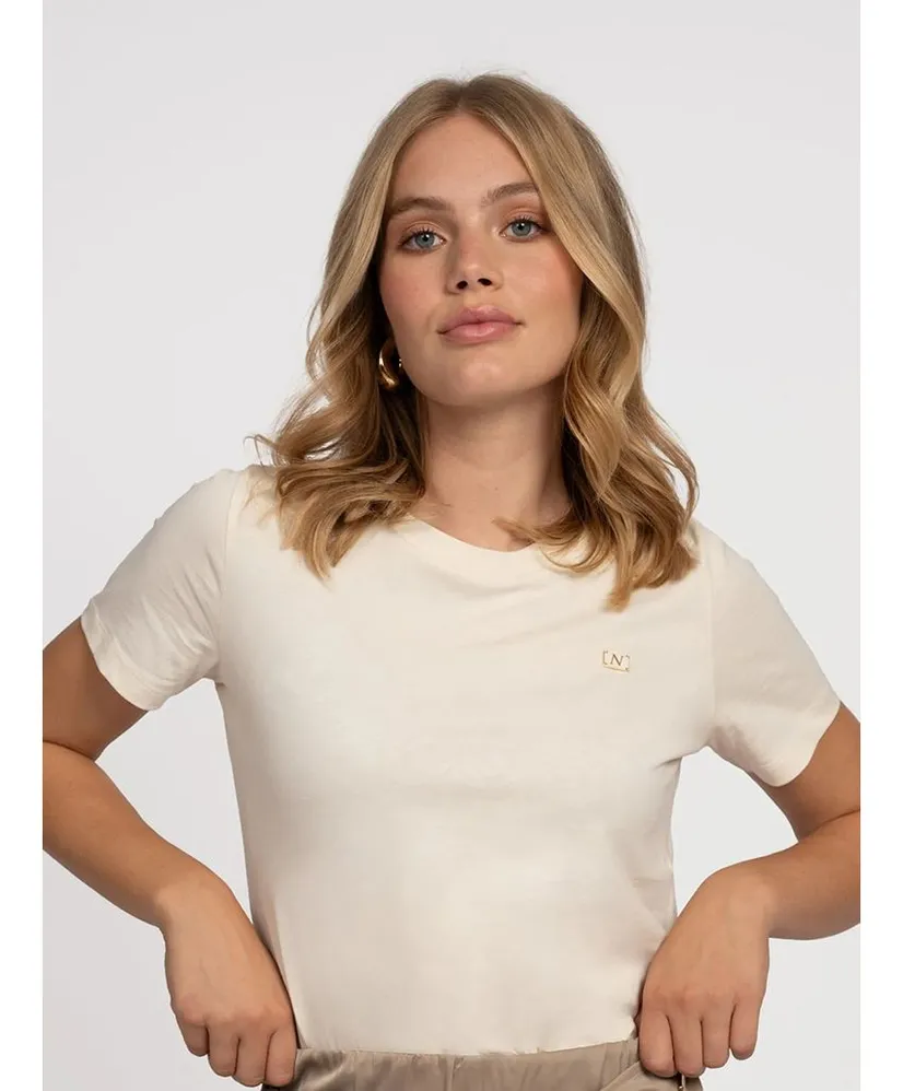 NIKKIE T-shirt Square Plate
