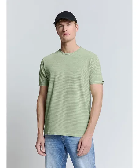 No Excess T-shirt Stripes