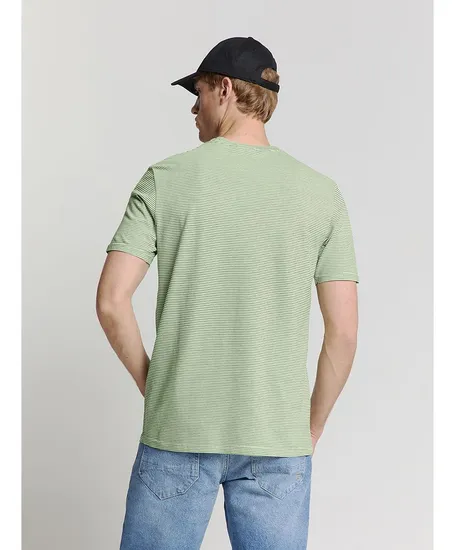 No Excess T-shirt Stripes