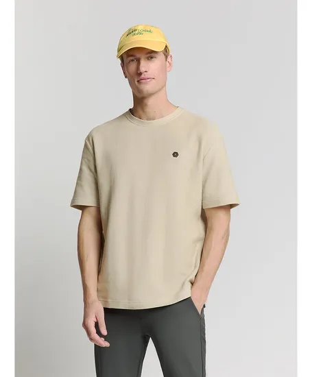No Excess T-shirt Structure
