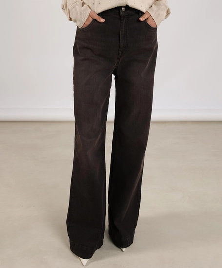 NUKUS Jeans Abby
