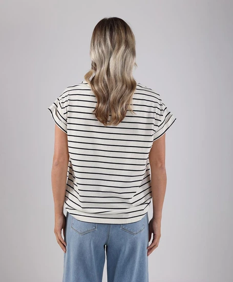 NUKUS T-shirt Noor