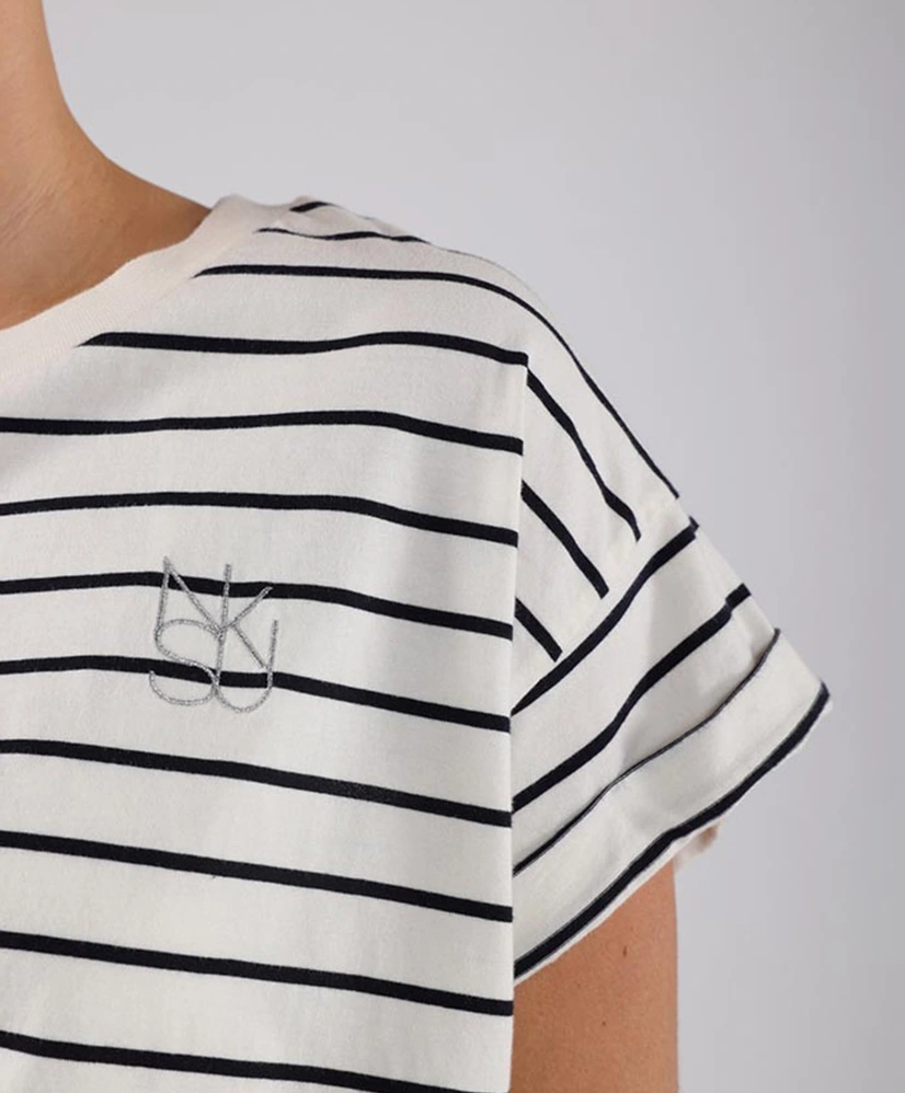 NUKUS T-shirt Noor