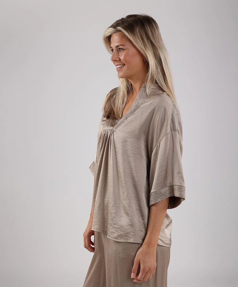 NUKUS Top Nina Silky