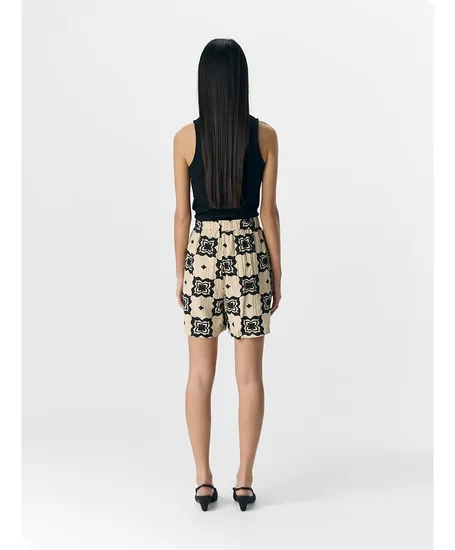 OBJECT Short Ella