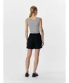 OBJECT Short Lisa