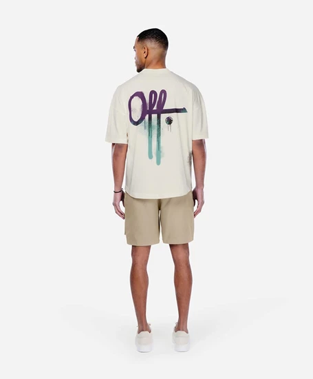 Off The Pitch T-shirt Graffity Oversized Fit